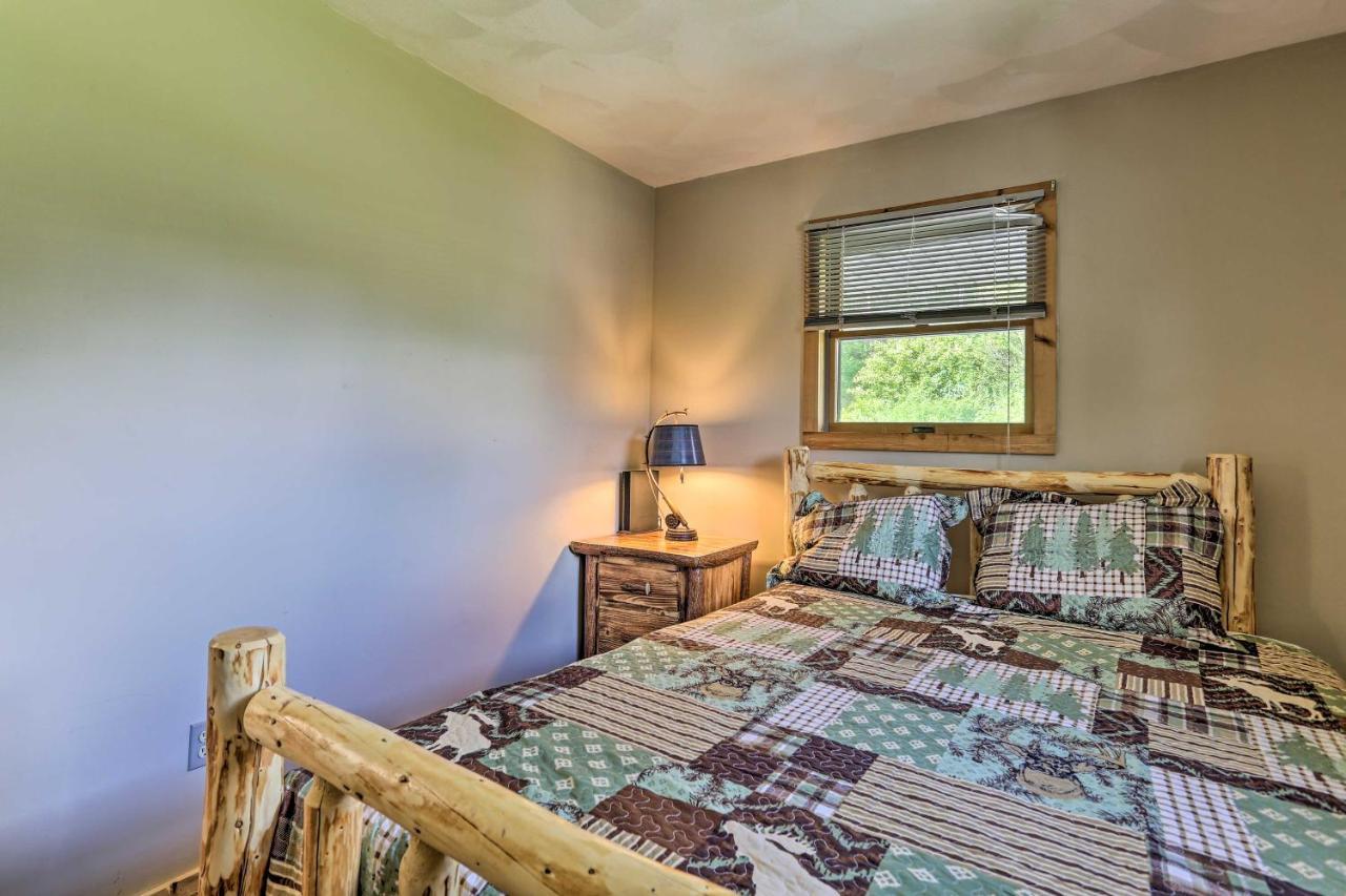 Acre Lake Chalet, 12 Mi To Elk Mountain Ski Resort Kingsley Buitenkant foto